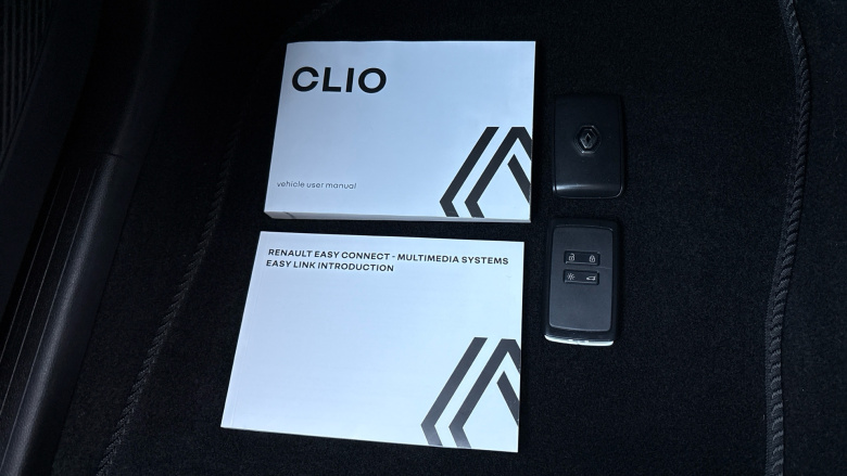 Renault Clio 1.0 TCe 90 RS Line 5dr Petrol Hatchback